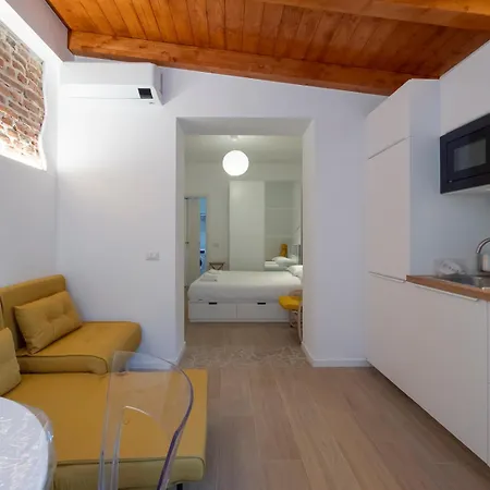 Apartment Luxury - Flumendosa 5 Milan