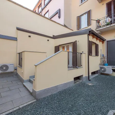Luxury - Flumendosa 5 Mailand
